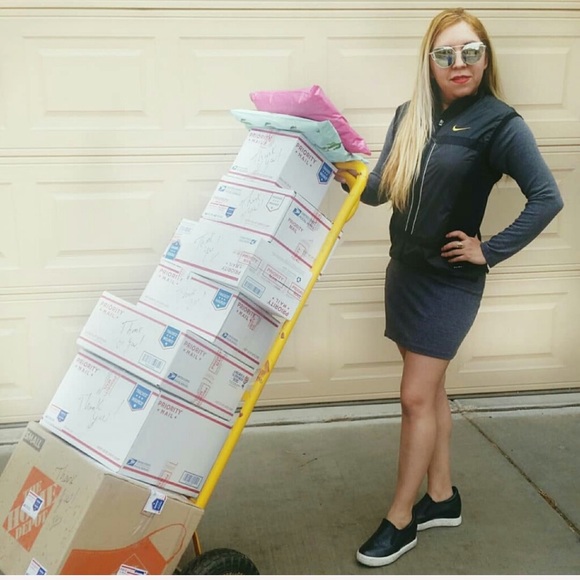 Meet your Posher, Claribel GLAMORIZE - Picture 10 of 12